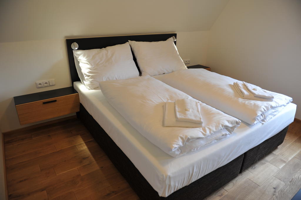 Hotel Agnes Bohdanec Room photo